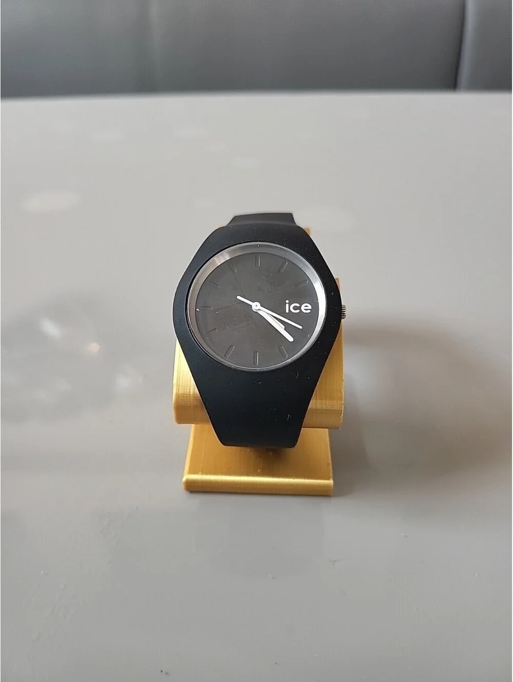 N/A excellent fits